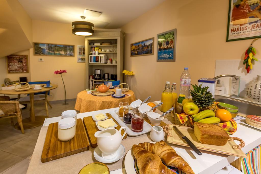 Les Chambres De Jeannette Marseille Eksteriør billede